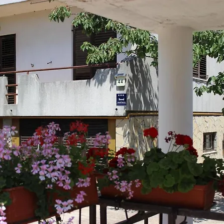 In - Istrien 27561 Apartment